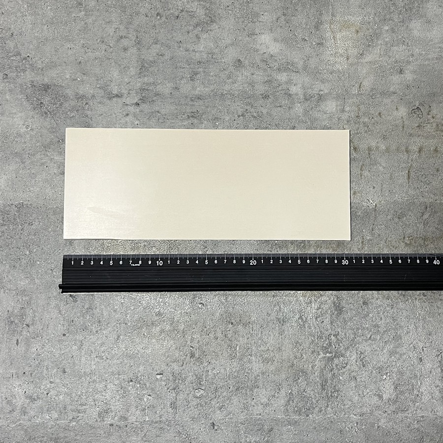 フッ素ゴム_IF-910-W_白_硬度80°_t5×306×120_入間川ゴム 2