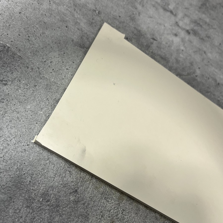 フッ素ゴム_IF-910-W_白_硬度80°_t5×302×100_入間川ゴム