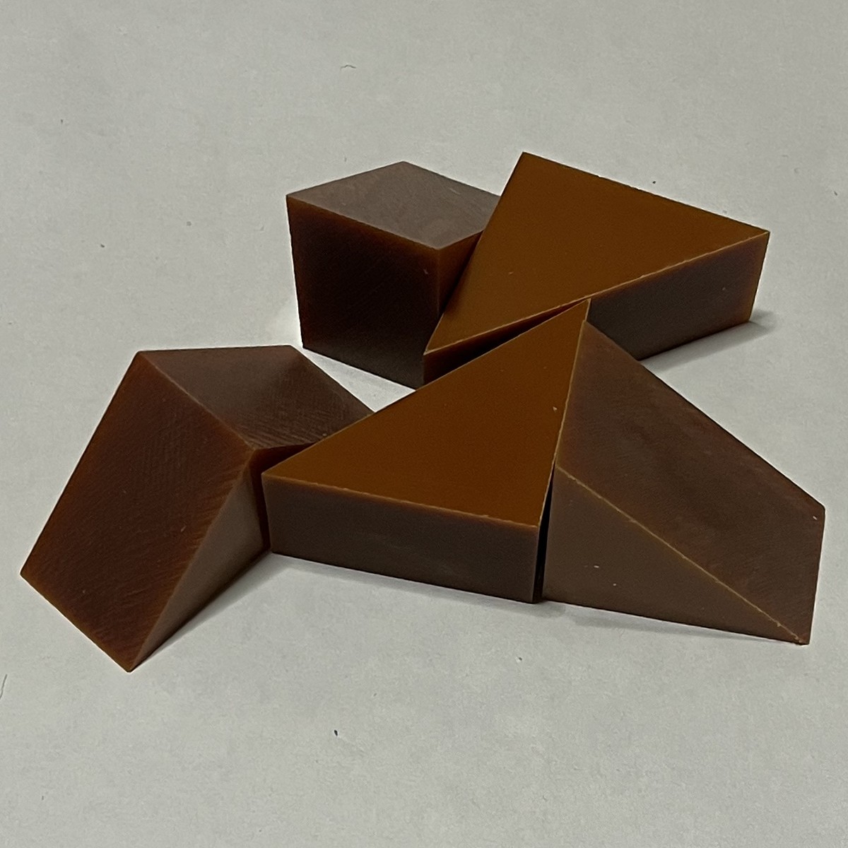 タイコーライト®_紙ベークライト端材_茶_三角形_t25×42×42×60mm_フタムラ化学 3