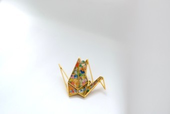 tsumugu 鶴ブローチ